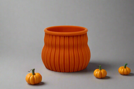 Twin T Farm Lil' Pumpkin Twist Planter – Planters