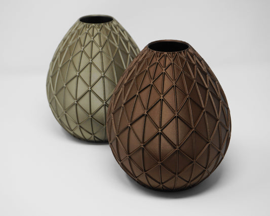 Twin T Farm Geometric Lattice Sculpture – Sculptures & Statues