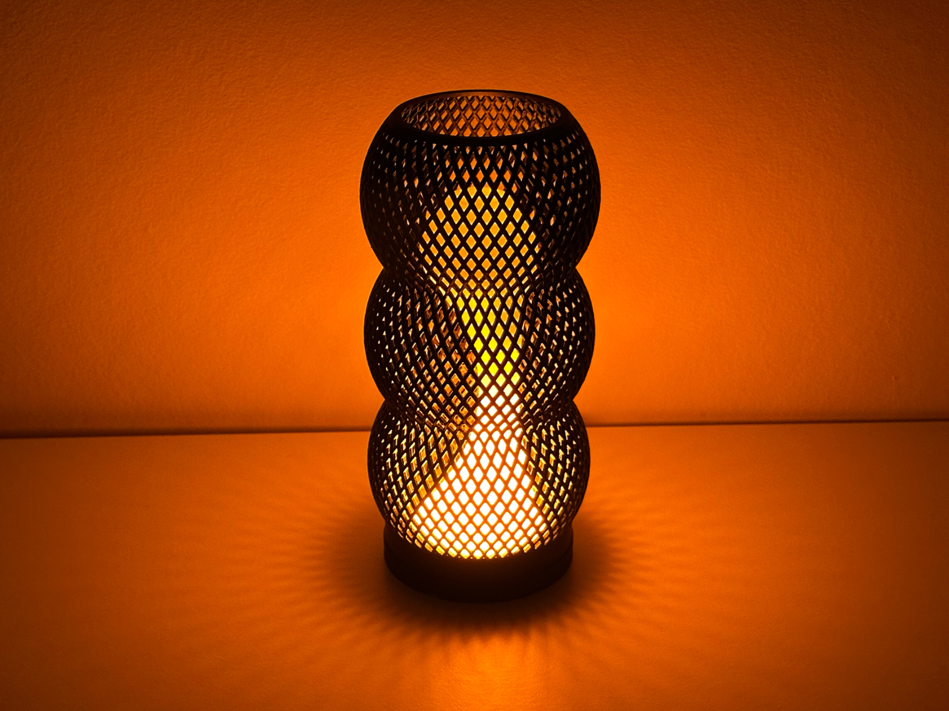Twin T Farm Lava Drop Lamp – Uncategorized
